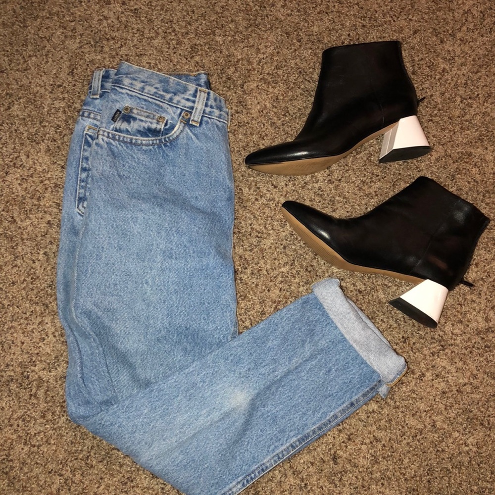 Vintage Ralph Lauren light wash cropped jeans